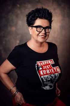 Bożena Borowiec - zdjęcie portretowe
          